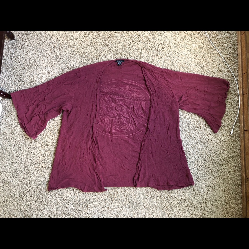 Style house circle design kimono bell sleeves Sz M